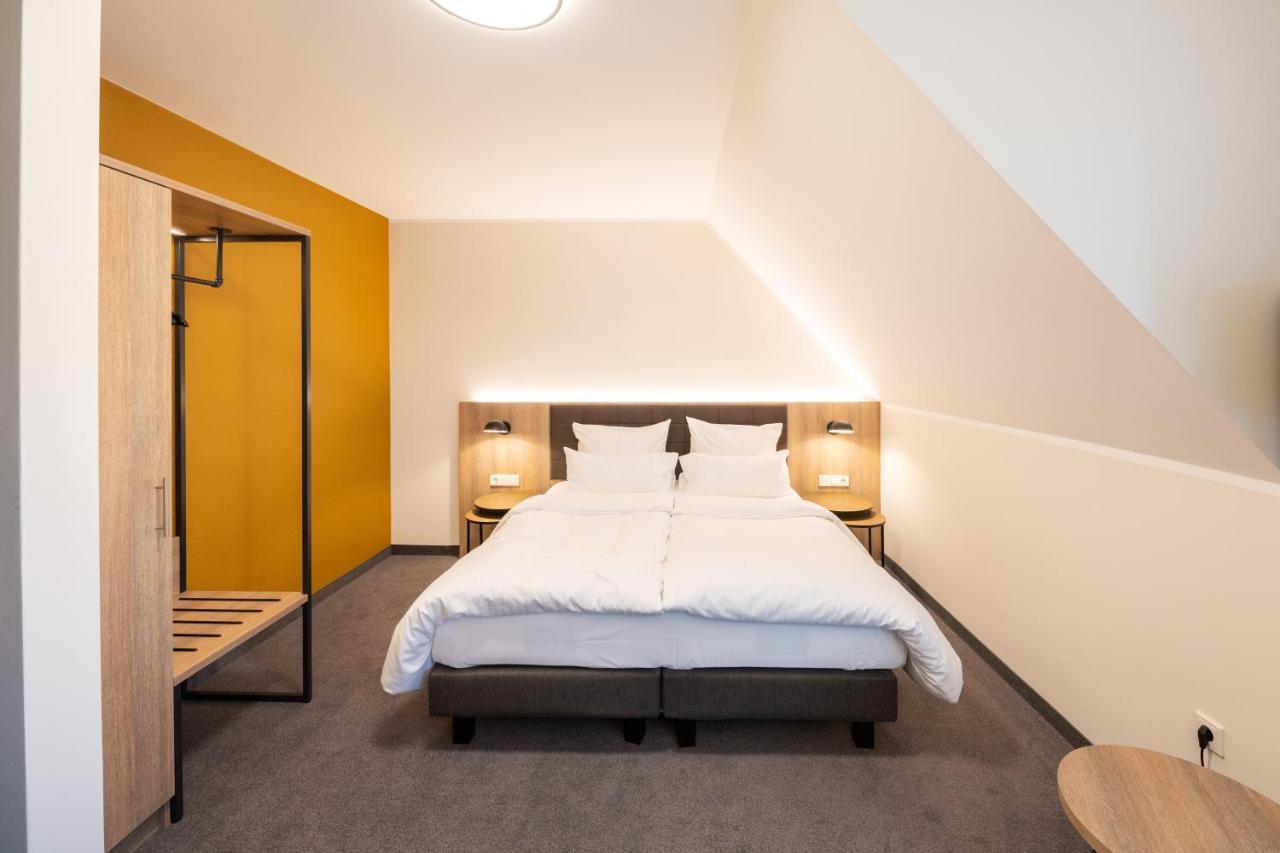 Hotel Rheinischer Hof Динклаге Экстерьер фото