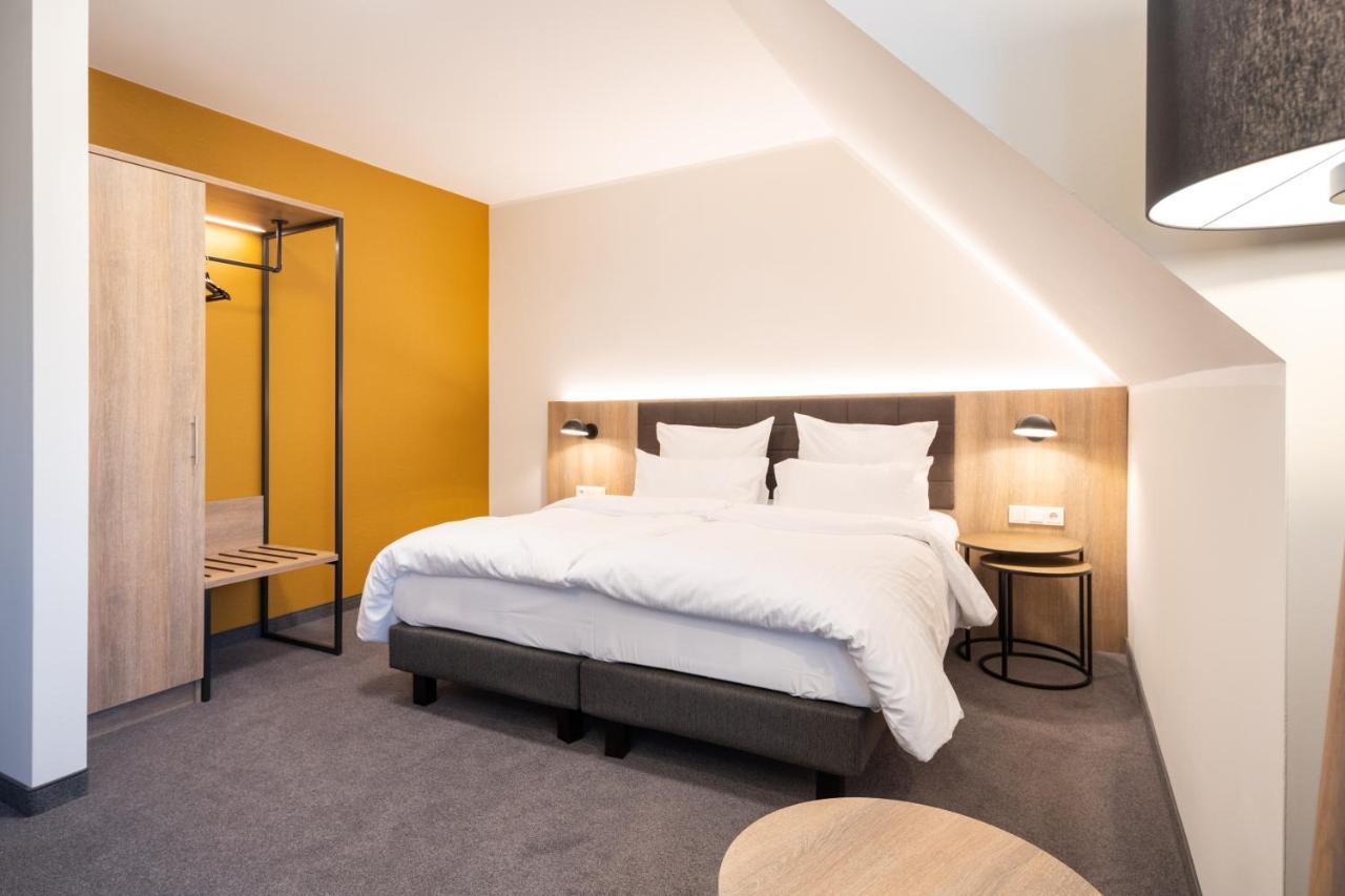 Hotel Rheinischer Hof Динклаге Экстерьер фото