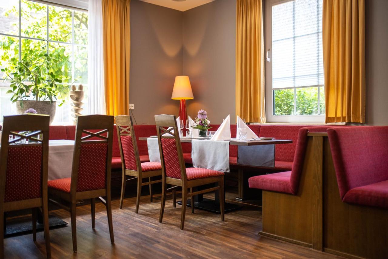 Hotel Rheinischer Hof Динклаге Экстерьер фото