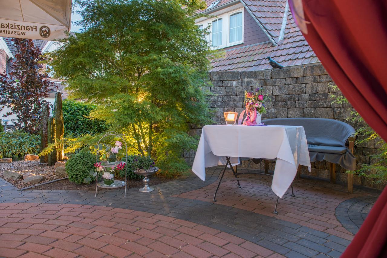 Hotel Rheinischer Hof Динклаге Экстерьер фото